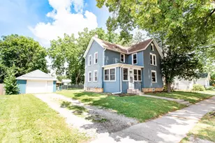 2109 16th St, Monroe, WI 53566 - Photo 2