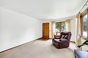 174 Farrell St, Madison, WI 53714 - Photo 18