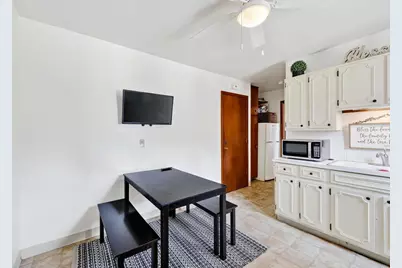 174 Farrell Street, Madison, WI 53714 - Photo 6