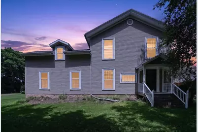 1948 County Rd T, Marshall, WI 53590 - Photo 2