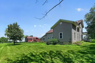 1948 Co Rd T, Marshall, WI 53590 - Photo 10