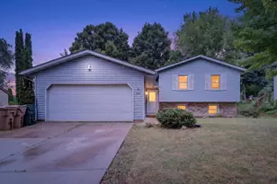 518 7 Nations Dr, Madison, WI 53713 - Photo 1