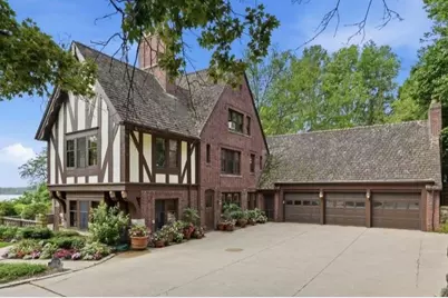 1110 Edgewood Avenue, Madison, WI 53711 - Photo 2