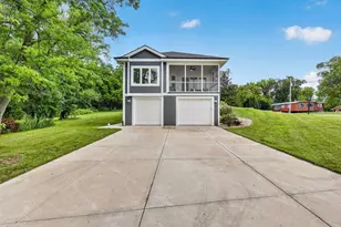 713 Lake Wisconsin Dr, Merrimac, WI 53561 - Photo 40
