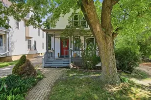 1907 E Washington Ave, Madison, WI 53704 - Photo 1