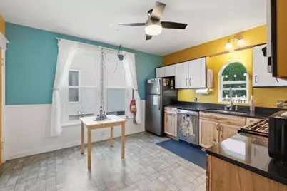 1907 E Washington Avenue, Madison, WI 53704 - Photo 12