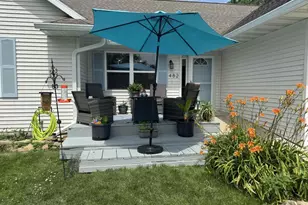 482 E Dale St, Browntown, WI 53522 - Photo 2