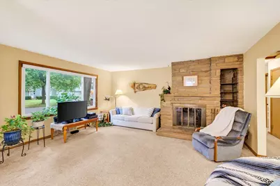 1917 Manley Street, Madison, WI 53704 - Photo 2