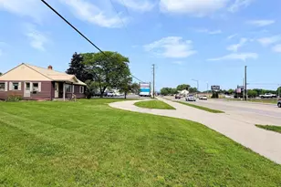 1733 S Marquette Rd, Prairie Du Chien, WI 53821 - Photo 22