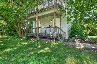 903 E 2nd Avenue, Brodhead, WI 53520 - Photo 2