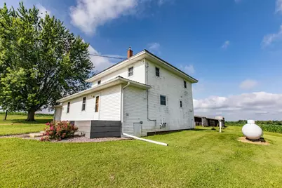 5100 Lagoon Road, Highland, WI 53543 - Photo 2