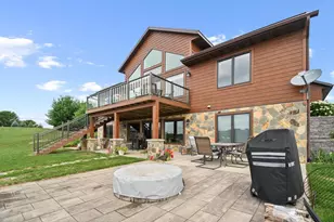 N8494 Northwater Cir, New Lisbon, WI 53950 - Photo 2
