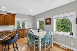 2315 Manley Dr, Sun Prairie, WI 53590 - Photo 10