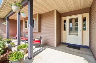 321 4th St, Brooklyn, WI 53521 - Photo 6