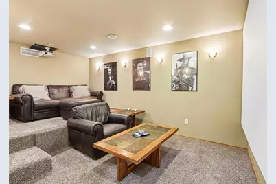 321 4th Street, Brooklyn, WI 53521 - Photo 38