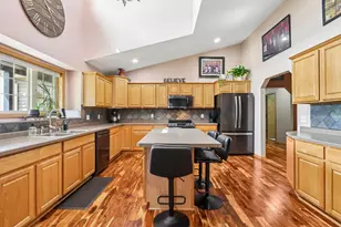 321 4th St, Brooklyn, WI 53521 - Photo 8