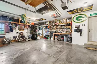 321 4th St, Brooklyn, WI 53521 - Photo 44