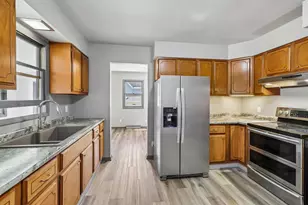 618 E Conant St, Portage, WI 53901 - Photo 2