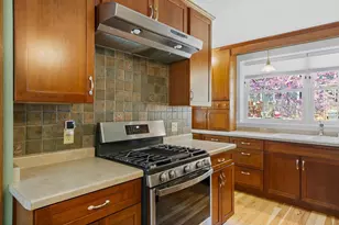 126 S Hancock St, Madison, WI 53703 - Photo 16