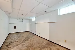 629 Washington St, Fort Atkinson, WI 53538 - Photo 32