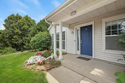 2884 Holborn Circle, Madison, WI 53718 - Photo 6