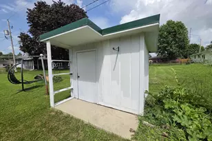 816 27th Ave, Monroe, WI 53566 - Photo 36