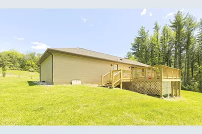 1523 Deer Run Ridge, Wisconsin Dells, WI 53965 - Photo 4