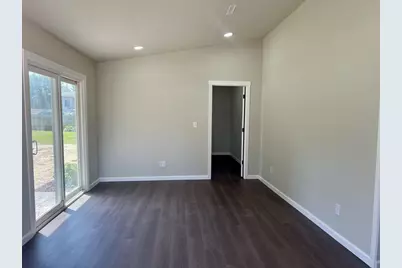 2126 Park Avenue, Beloit, WI 53511 - Photo 6