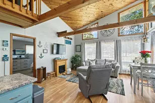 W5658 Island Dr, Pardeeville, WI 53954 - Photo 4