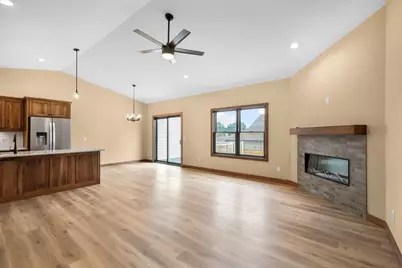 638 Sunset &amp; 217 Dale Drive, Lodi, WI 53555 - Photo 16