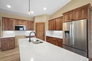 638 Sunset &amp 217 Dale Dr, Lodi, WI 53555 - Photo 26