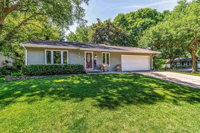 6921 Stratford Drive, Madison, WI 53719 - Photo 2