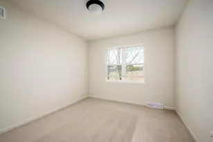 1552 Eagle Eye St, Verona, WI 53593 - Photo 12