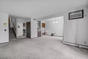 6235 Charing Cross Ln, Middleton, WI 53562 - Photo 2