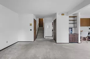 6235 Charing Cross Ln, Middleton, WI 53562 - Photo 2