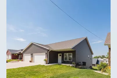108 S Green Street, Argyle, WI 53504 - Photo 2