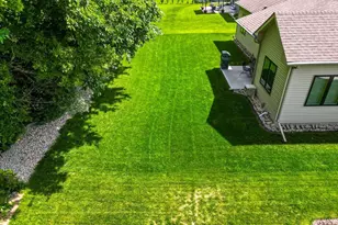 3904 Tanglewood Pl, Janesville, WI 53546 - Photo 46