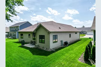 3904 Tanglewood Place, Janesville, WI 53546 - Photo 44