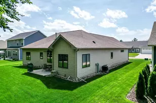 3904 Tanglewood Pl, Janesville, WI 53546 - Photo 44