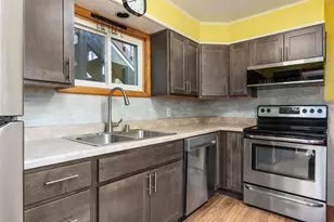 234 W Liberty St, Janesville, WI 53536 - Photo 22