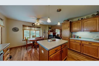 1505 Raveen Street, Fort Atkinson, WI 53538 - Photo 8