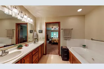 1505 Raveen Street, Fort Atkinson, WI 53538 - Photo 44