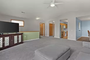 626 Military Ridge Dr, Verona, WI 53593 - Photo 6