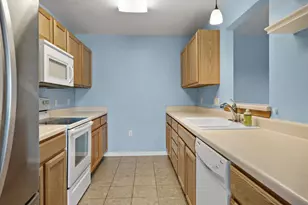 626 Military Ridge Dr, Verona, WI 53593 - Photo 14