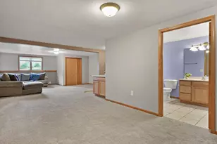 626 Military Ridge Dr, Verona, WI 53593 - Photo 26