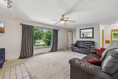 4017 Zeno Street, Madison, WI 53704 - Photo 4