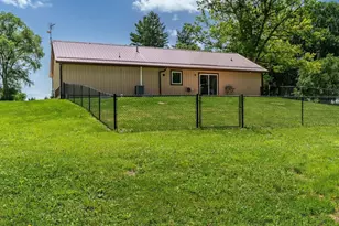 2137 W Creedy Rd, Beloit, WI 53511 - Photo 24