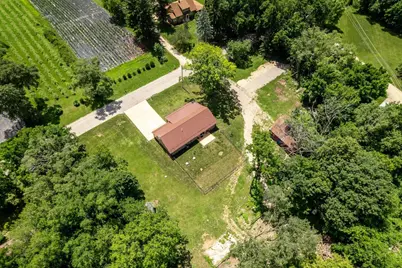 2137 W Creedy Road, Beloit, WI 53511 - Photo 10