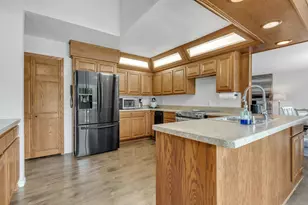 980 S Archers Way, Nekoosa, WI 54457 - Photo 6