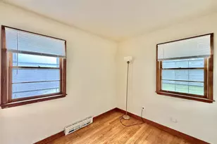 922 Farwell St, Beloit, WI 53511 - Photo 10